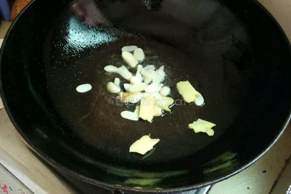 香辣紫苏炒粉肠的做法图解8