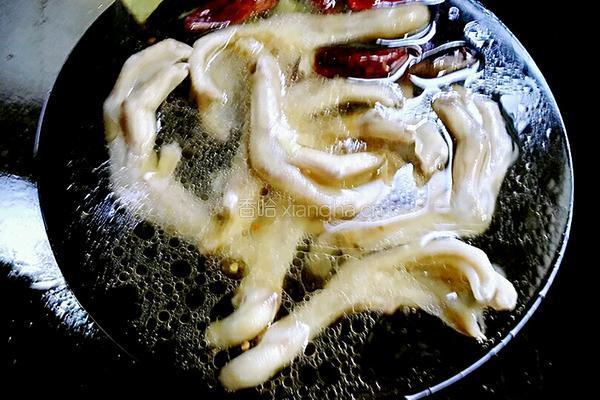 香辣鸭掌的做法图解10