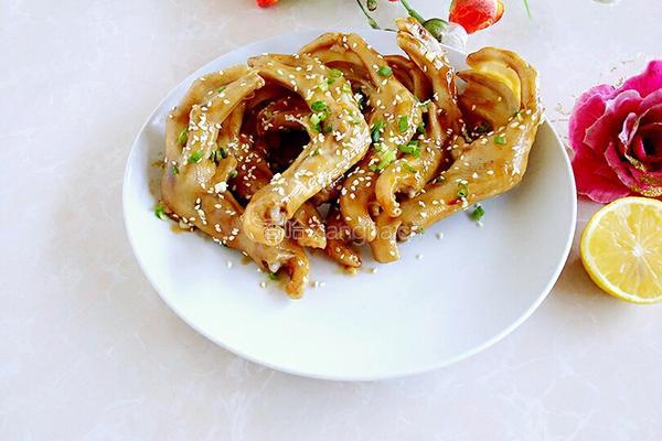 香辣鸭掌的做法图解17