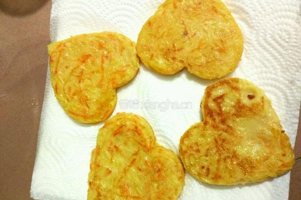 胡萝卜土豆饼的做法图解9