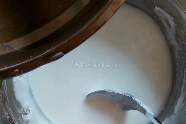 红豆味钵仔糕(小吃)的做法图解4
