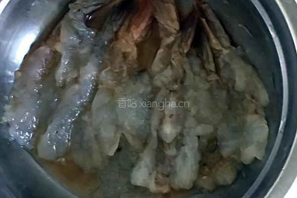 银河之恋...双味虾的做法图解9