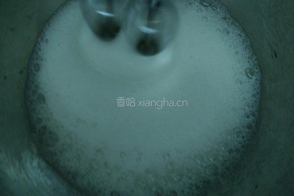 手绘樱桃蛋糕卷的做法图解4
