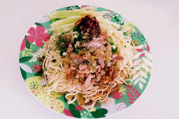 榨菜肉沫凉面的做法图解11