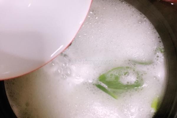 豇豆青菜面的做法图解7