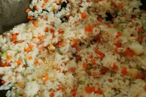 培根蛋炒饭的做法图解6