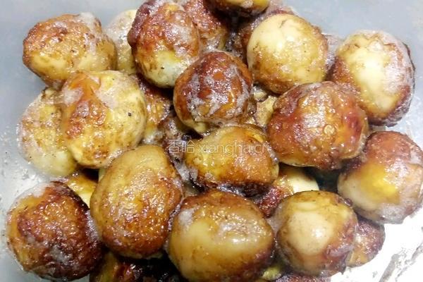 丝瓜虎皮鹌鹑蛋的做法图解4