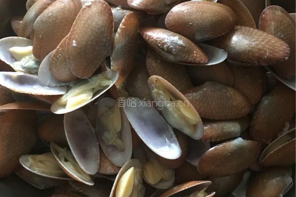 香辣花甲的做法图解1