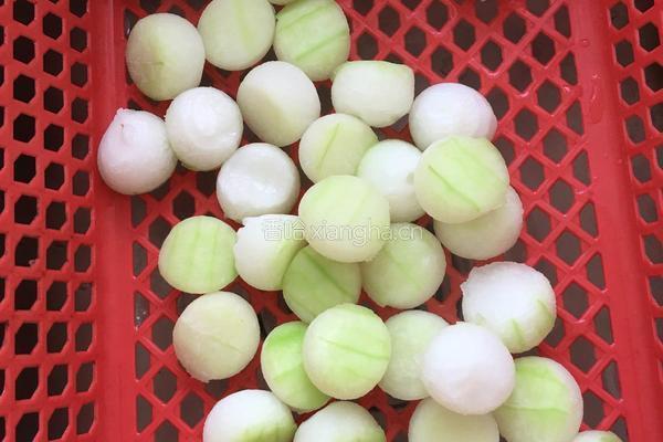 冬瓜浇汁青菜的做法图解1