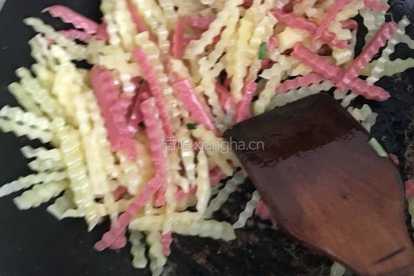 爆炒土豆热狗丝的做法图解10