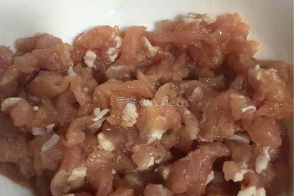 鸡蛋瘦肉炒饭的做法图解2