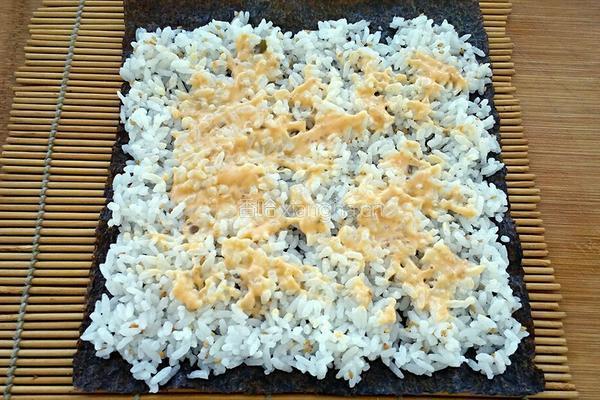牛油果寿司的做法图解5