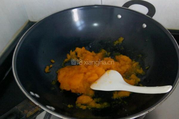 烫糯米粉南瓜蒸饼的做法图解2