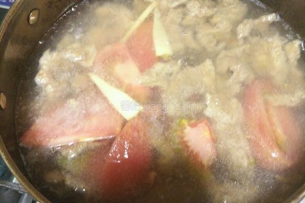 肉片番茄汤的做法图解5