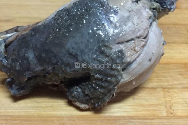 麻辣青笋鸡丝的做法图解1