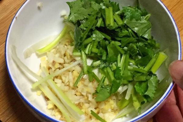 麻辣青笋鸡丝的做法图解6