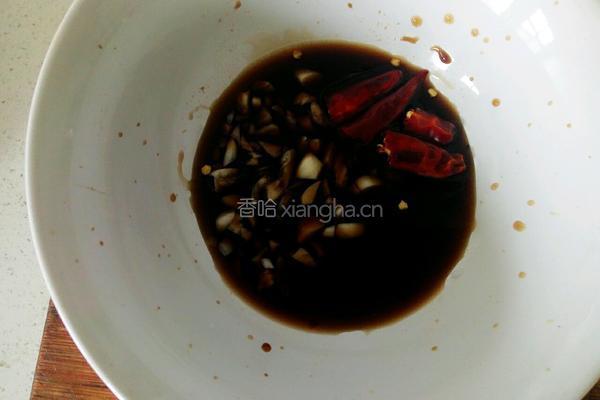 凉拌紫甘蓝的做法图解4