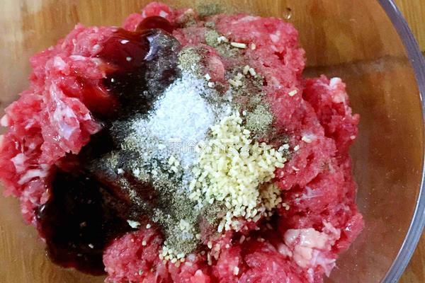牛肉汉堡的做法图解2
