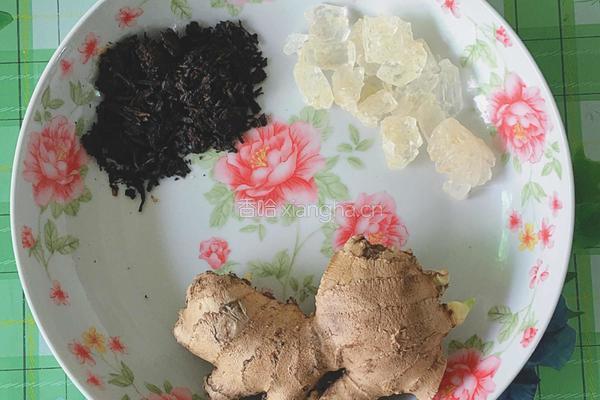 普洱薑湯 薑茶的做法图解1