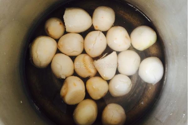肉末香菇烧芋头的做法图解1
