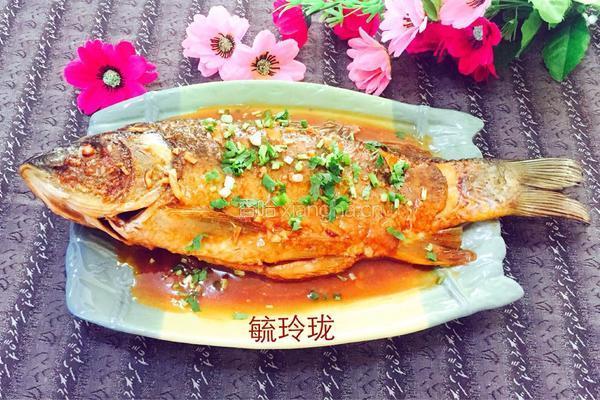 红烧黄河大鲤鱼的做法图解14