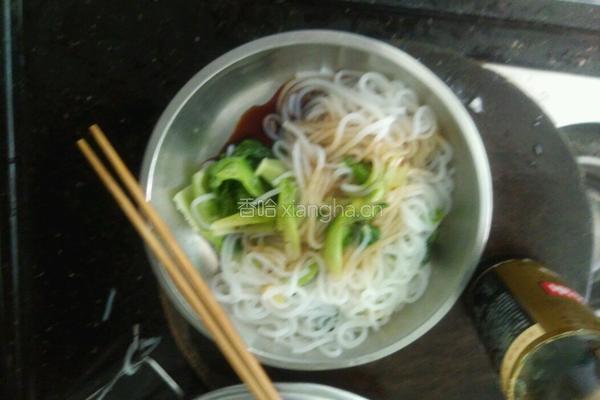 卤水猪耳汤粉的做法图解6