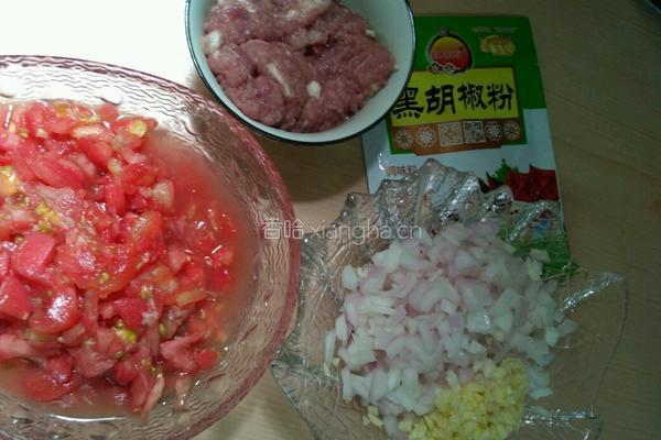 翻茄意粉的做法图解1