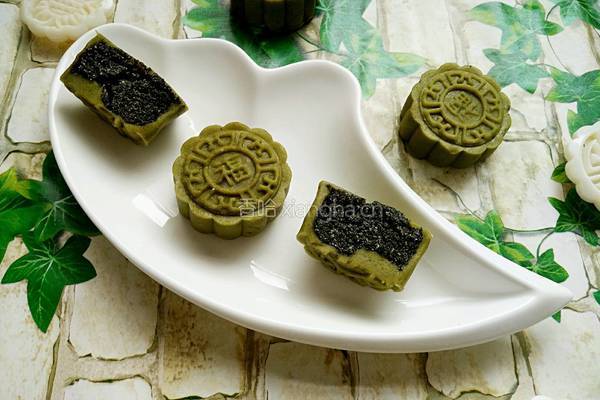 抹茶黑芝麻月饼的做法图解13