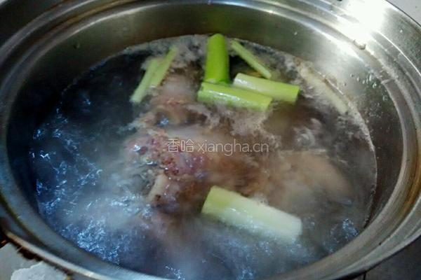 凉拌拆骨肉的做法图解3