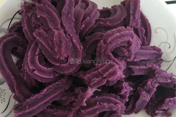 椰汁芋圆的做法图解2