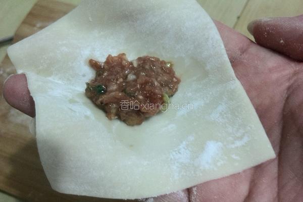 猪肉小混沌的做法图解4