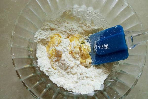 酥皮奶油泡芙的做法图解2