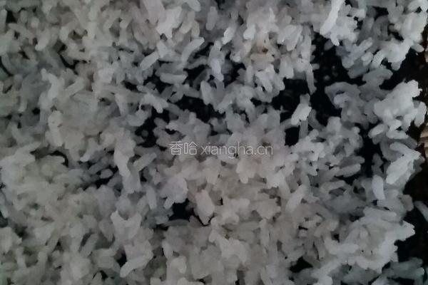 美味简单寿司的做法图解1