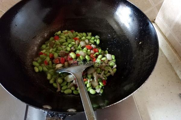 小炒毛豆的做法图解10