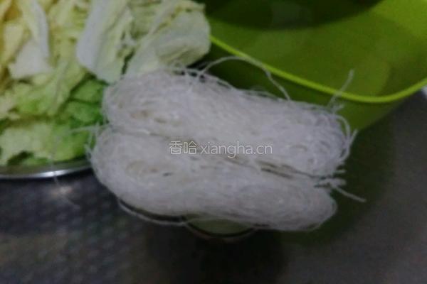 海米白菜粉丝汤的做法图解4