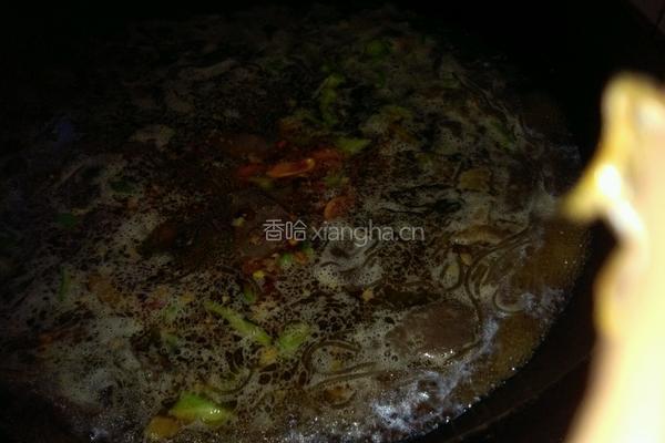 红烧鸭血粉丝的做法图解3