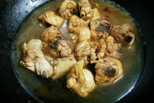 双椒炒鸡腿的做法图解7