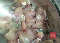 酸菜鱼的做法图解3