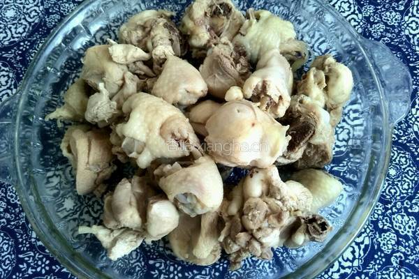 蒜蓉剁椒蒸鸡腿的做法图解5