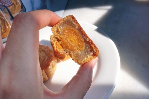 广式莲蓉蛋黄月饼的做法图解19