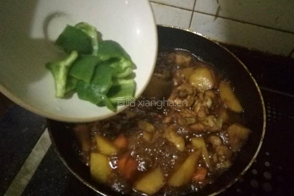 土豆红烧鸡的做法图解11