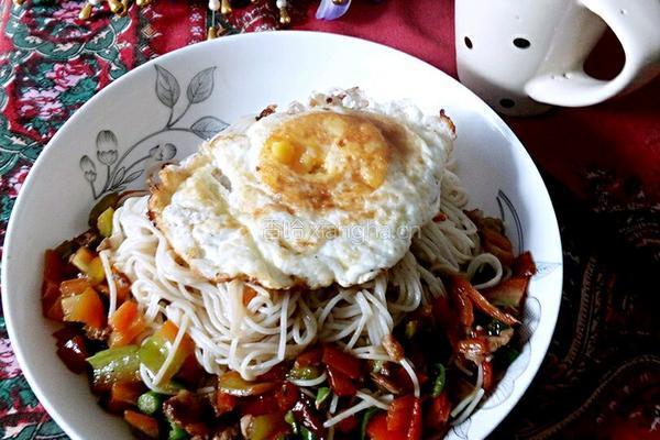 双椒肉拌面的做法图解8
