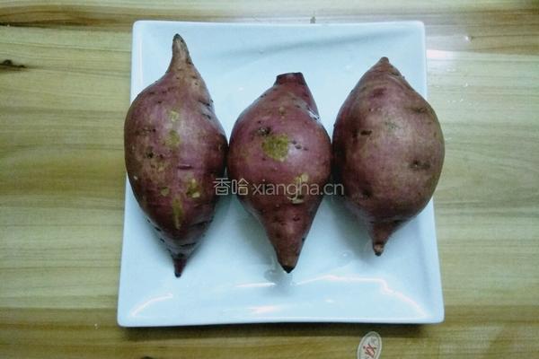 红薯饼的做法图解1