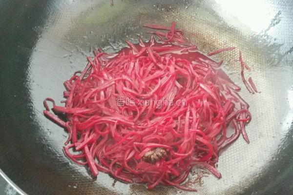素炒紫菜头的做法图解3