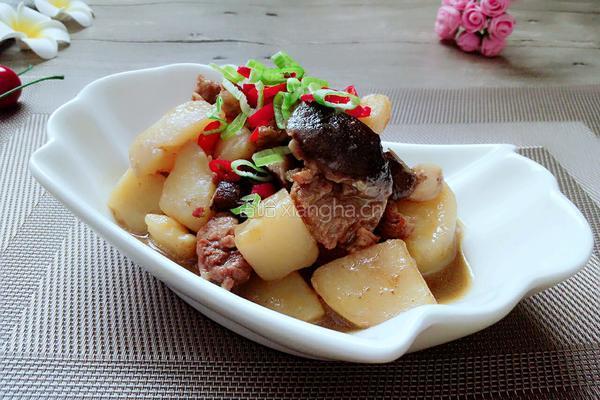 土豆香菇烧肉的做法图解11