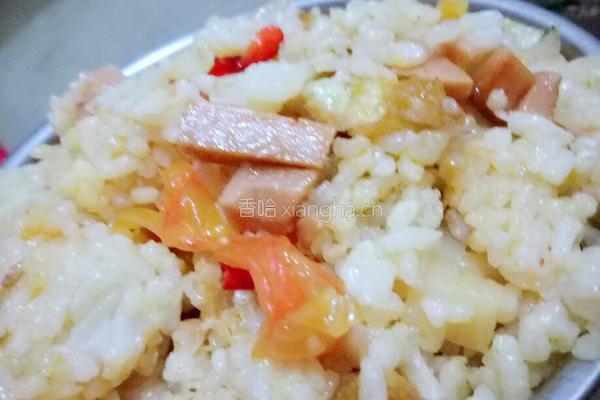 自创咸菜火腿炒饭的做法图解3