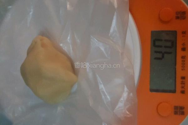 日式桃山皮月饼的做法图解3