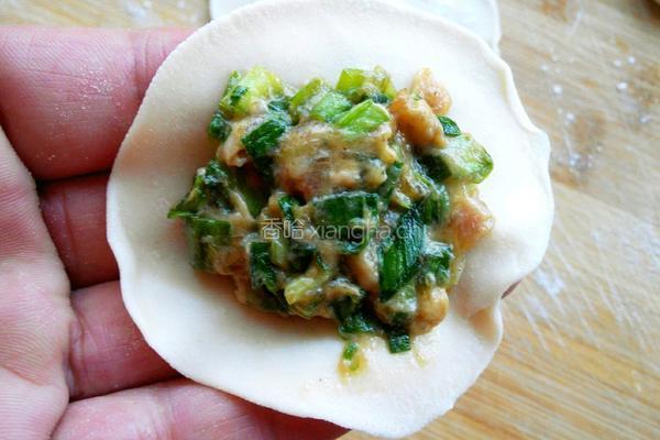 猪肉韭菜水饺的做法图解10