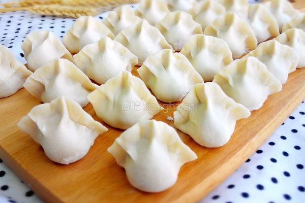 猪肉韭菜水饺的做法图解14