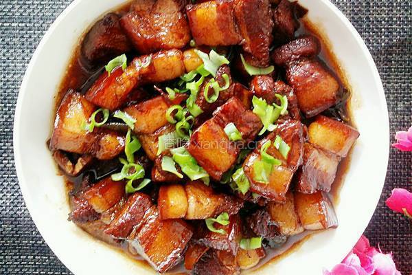 焦糖啤酒红烧肉的做法图解5